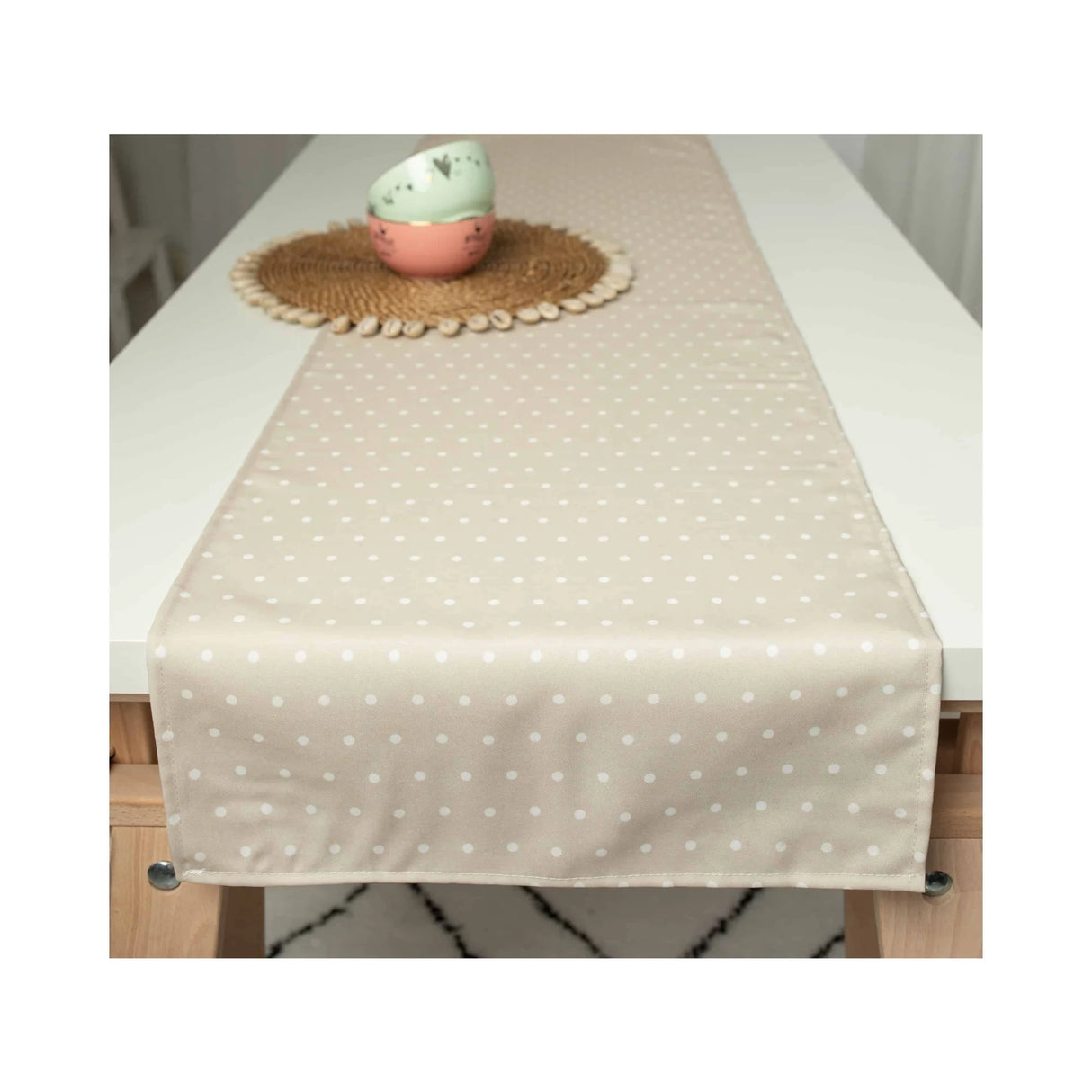 מפה לשולחן 140/400 ס"מ איב נקודות - בג' כהה