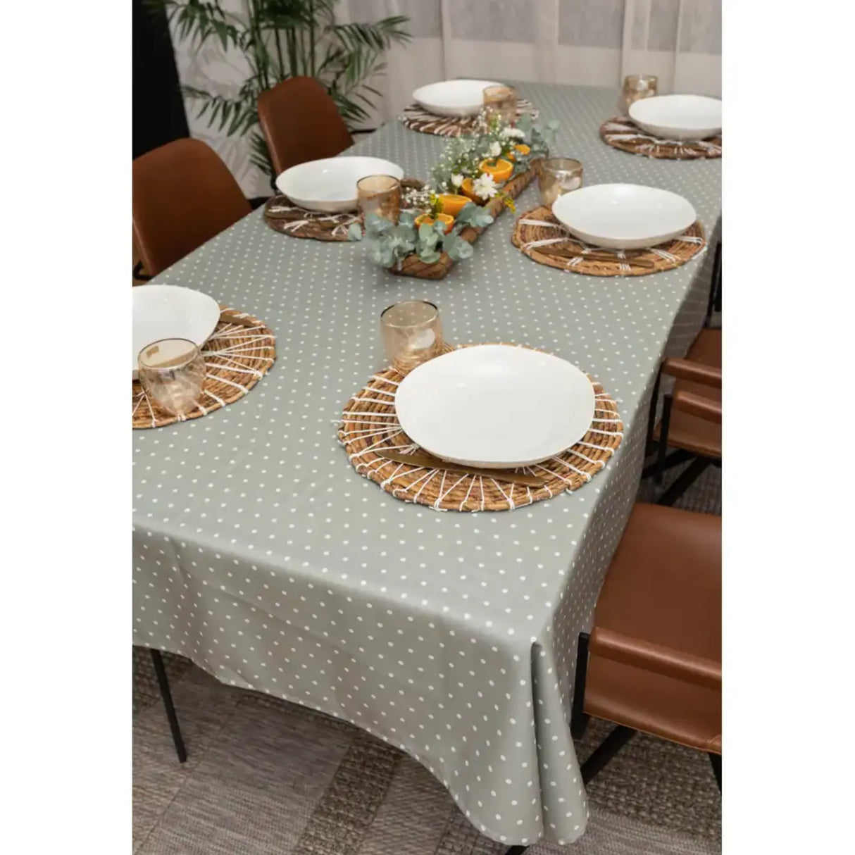 מפה לשולחן 145/250 ס"מ איב נקודות - ירוק