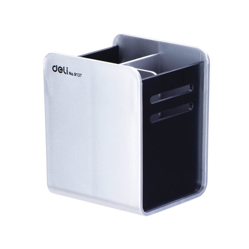 כוס מחולקת לכלי כתיבה