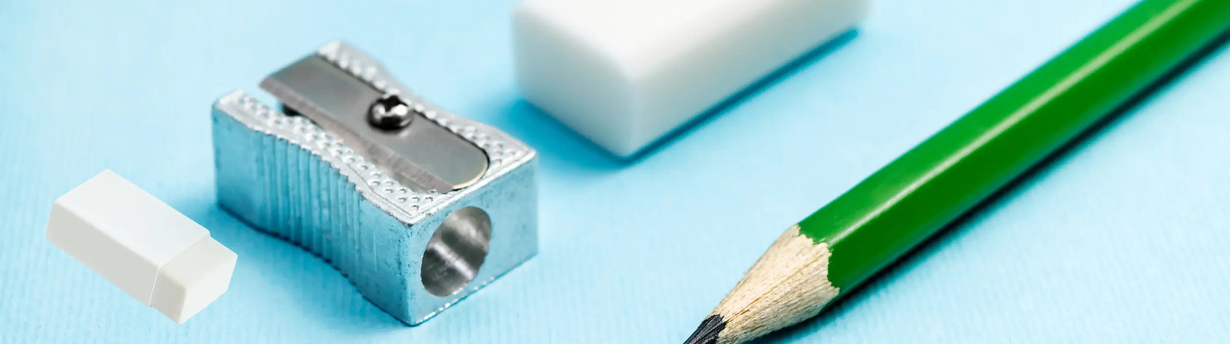 מחקים ומחדדים