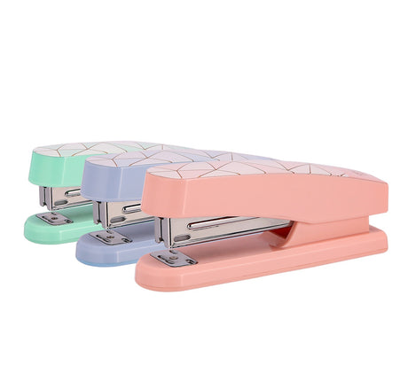 Deli-E0402F Stapler1.jpg